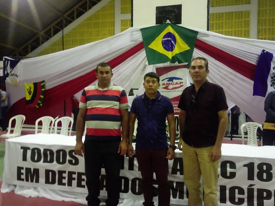 Presidente participa de evento